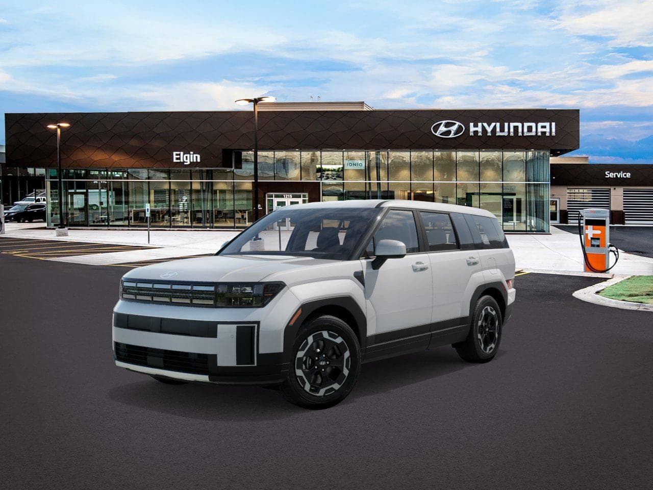 2027 Hyundai Santa Fe SE — photo 1 of 17