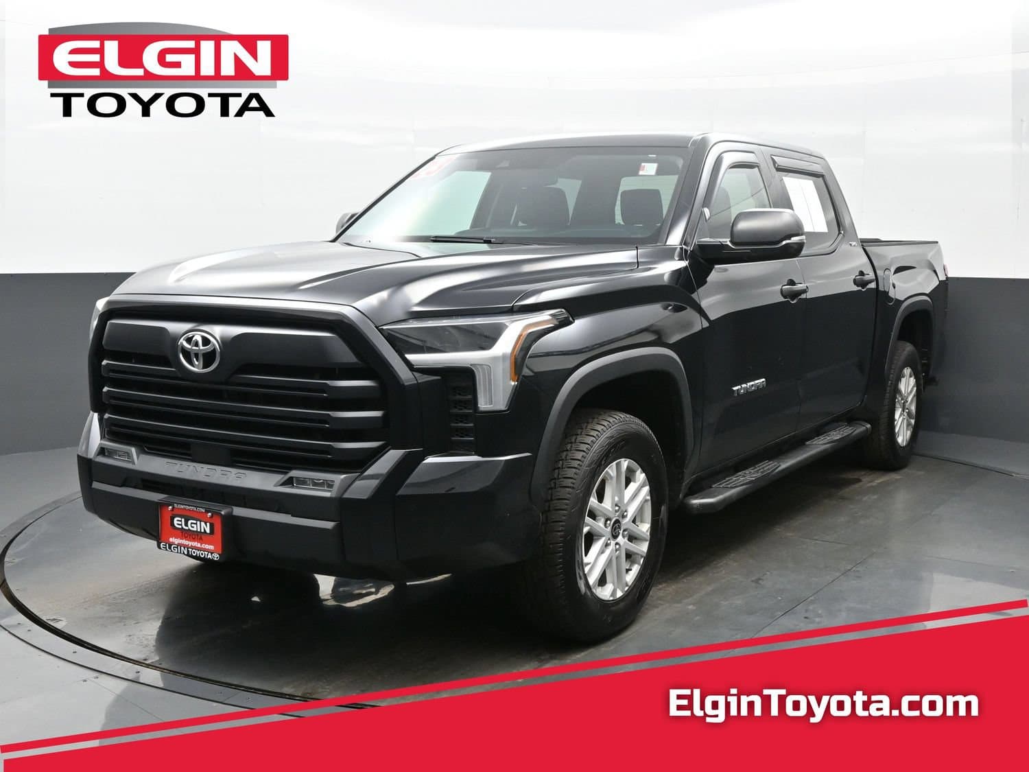 2023 Toyota Tundra SR5 — photo 1 of 39