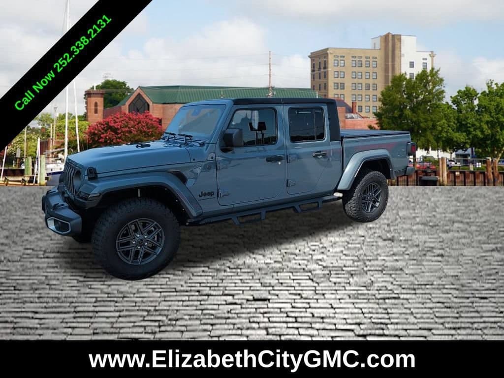 2024 Jeep Gladiator Sport S — photo 1 of 16
