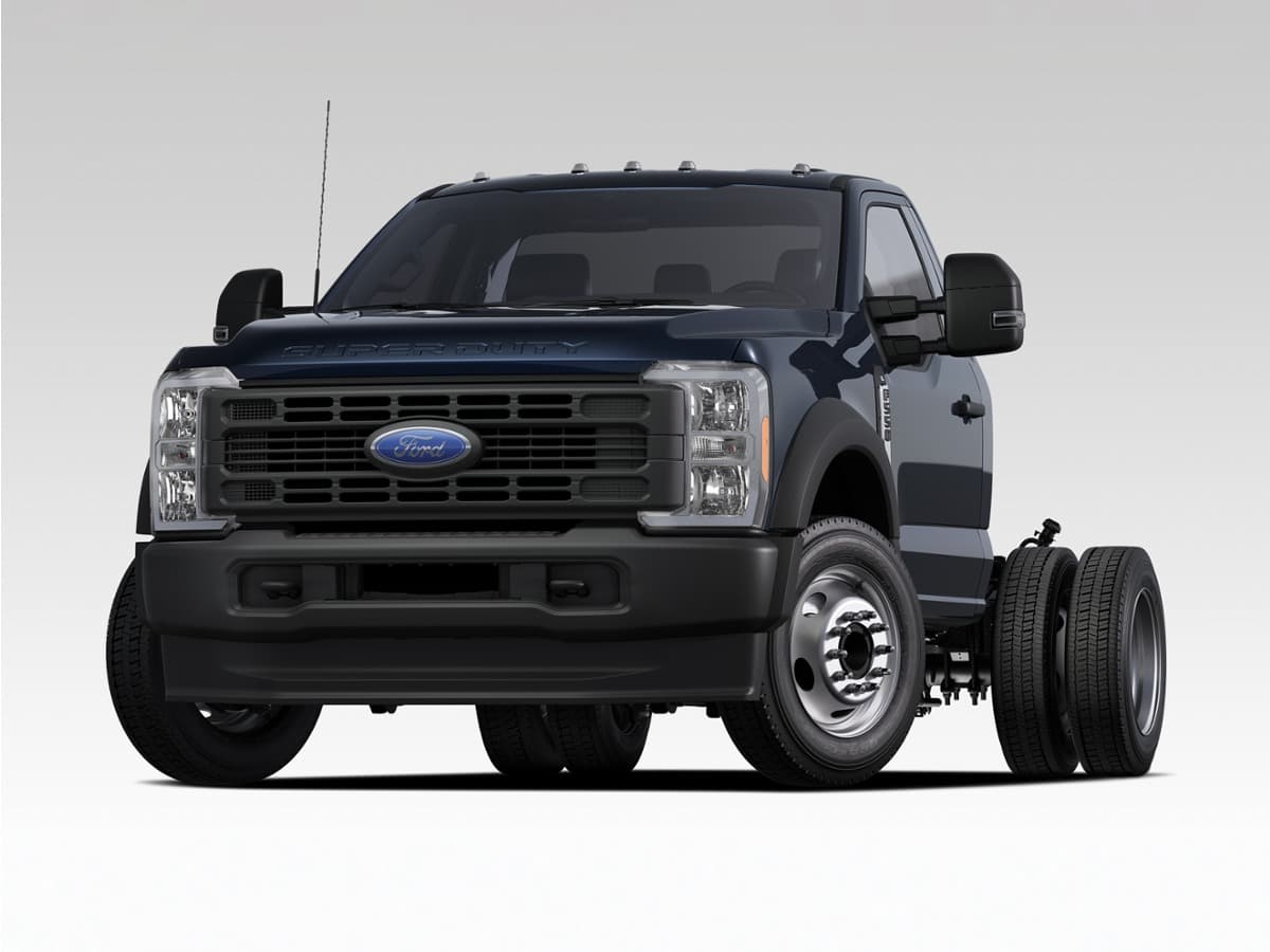 2026 Ford Super Duty F-550 DRW XL — photo 1 of 8
