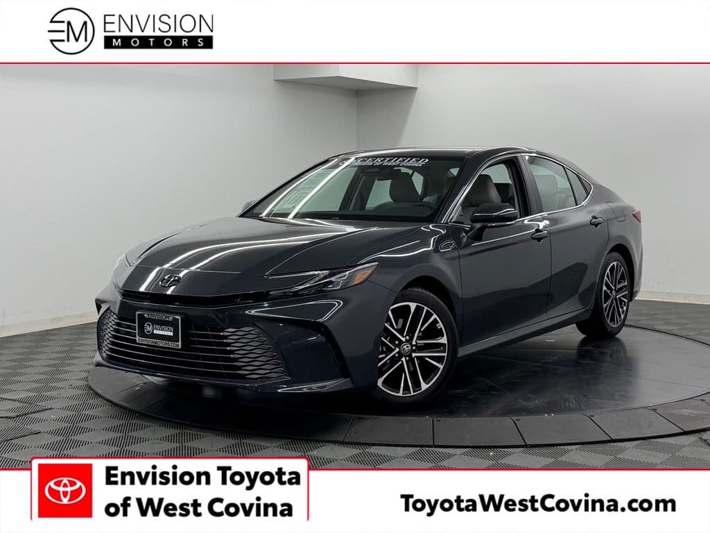 2026 Toyota Camry XLE — photo 1 of 42