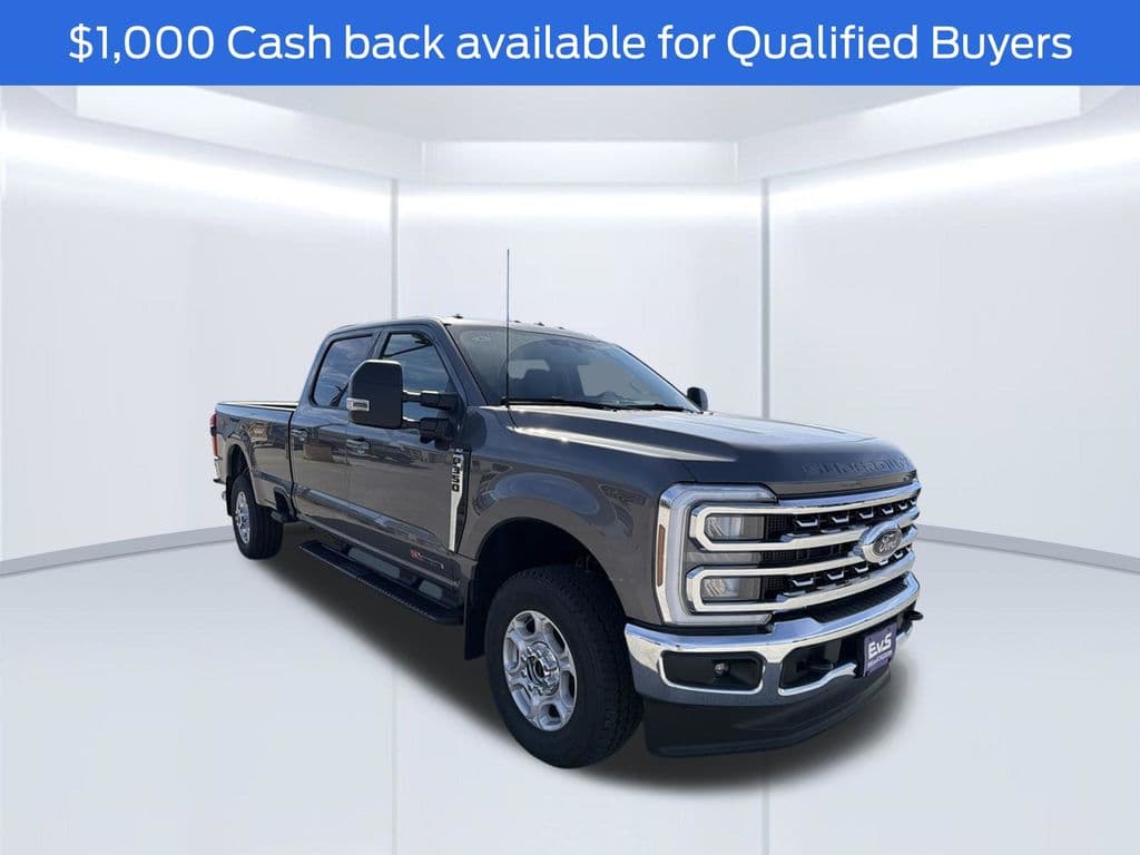 2026 Ford Super Duty F-350 XLT — photo 1 of 60
