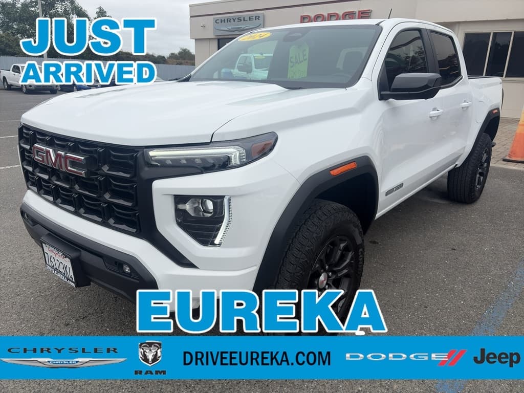 2024 GMC Canyon Elevation — photo 1 of 25