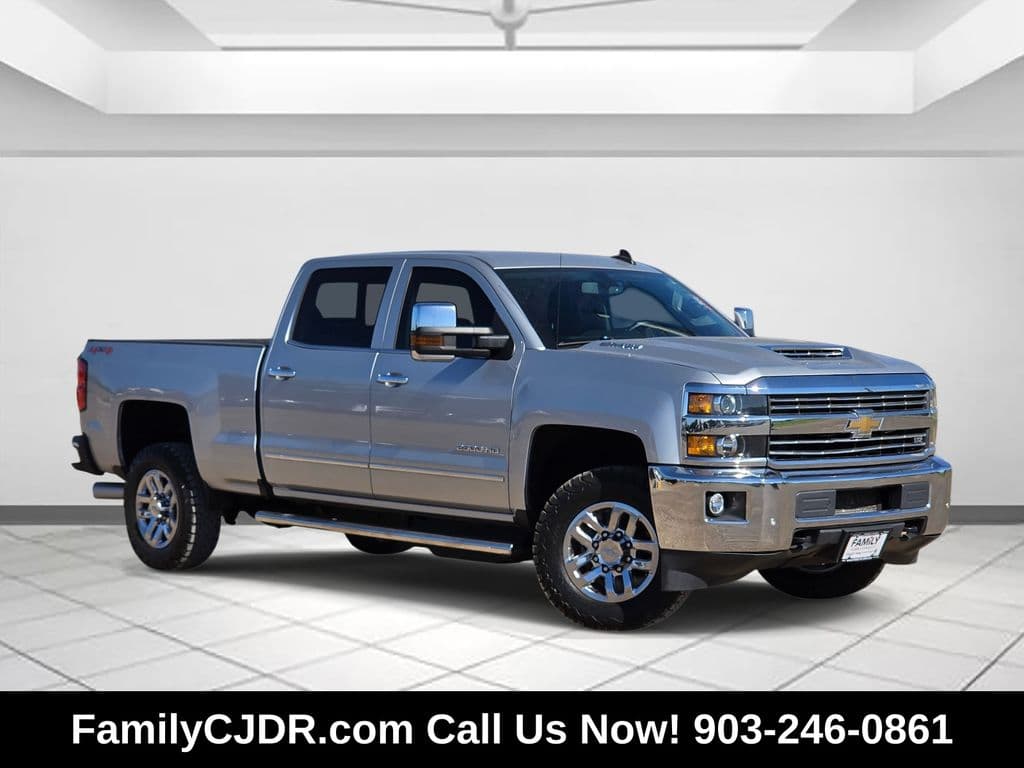 2017 Chevrolet Silverado 2500HD LTZ — photo 1 of 36