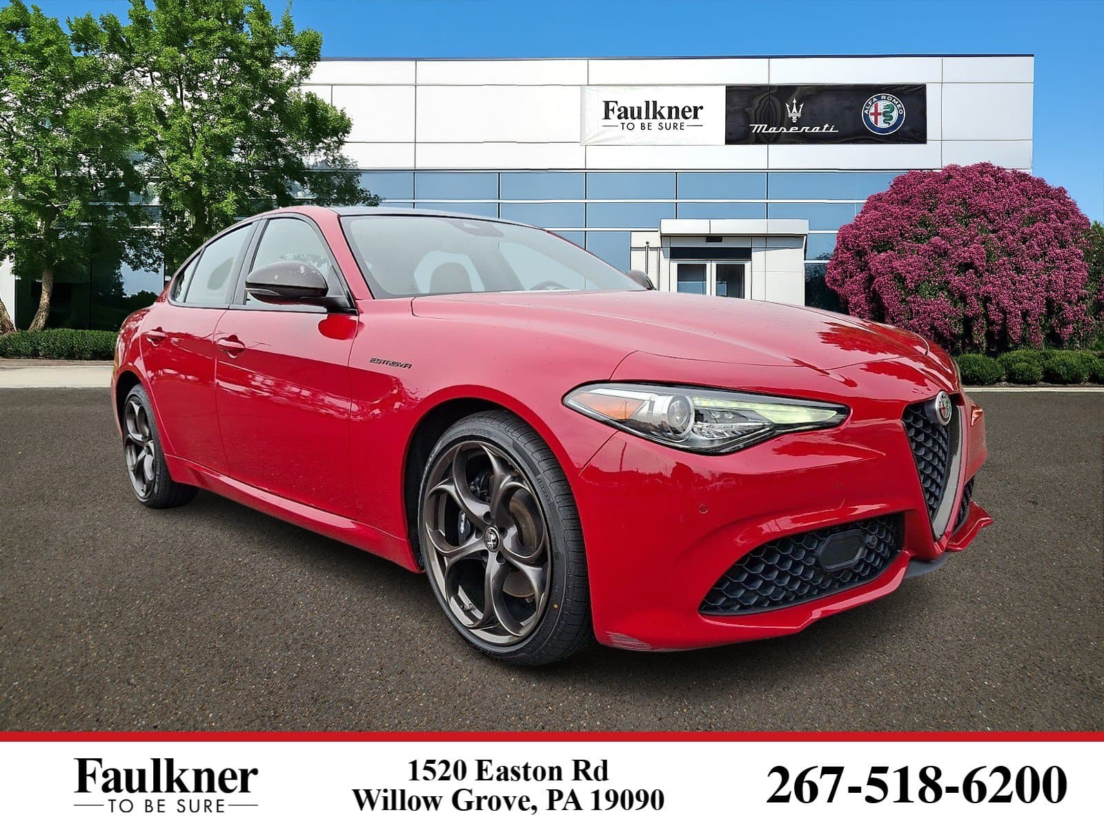 2023 Alfa Romeo Giulia Estrema — photo 1 of 32
