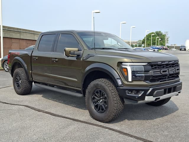 2025 Ford F-150 Raptor — photo 1 of 39