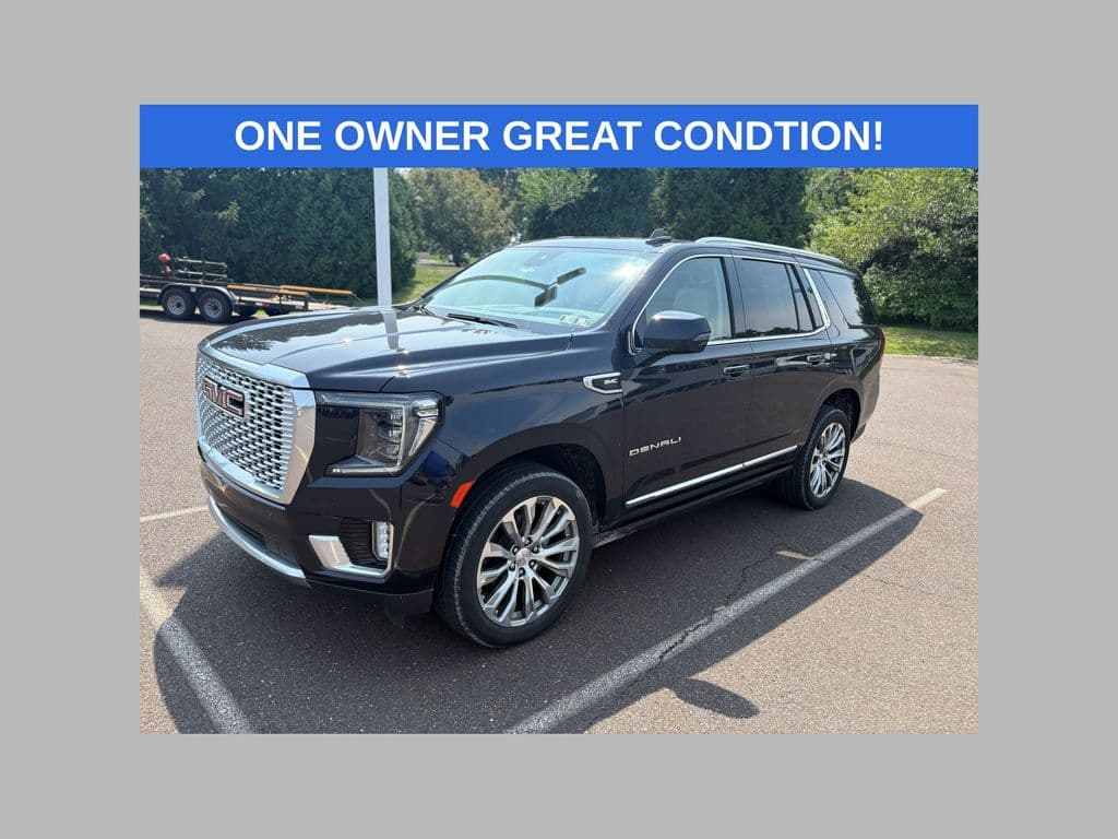 2023 GMC Yukon Denali — photo 1 of 8