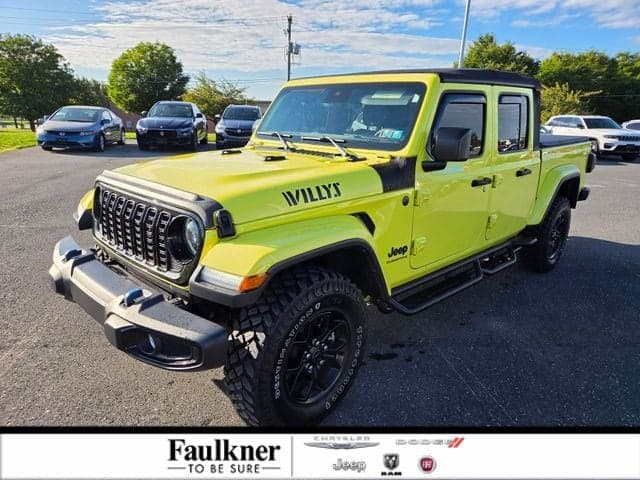 2024 Jeep Gladiator Willys — photo 1 of 31