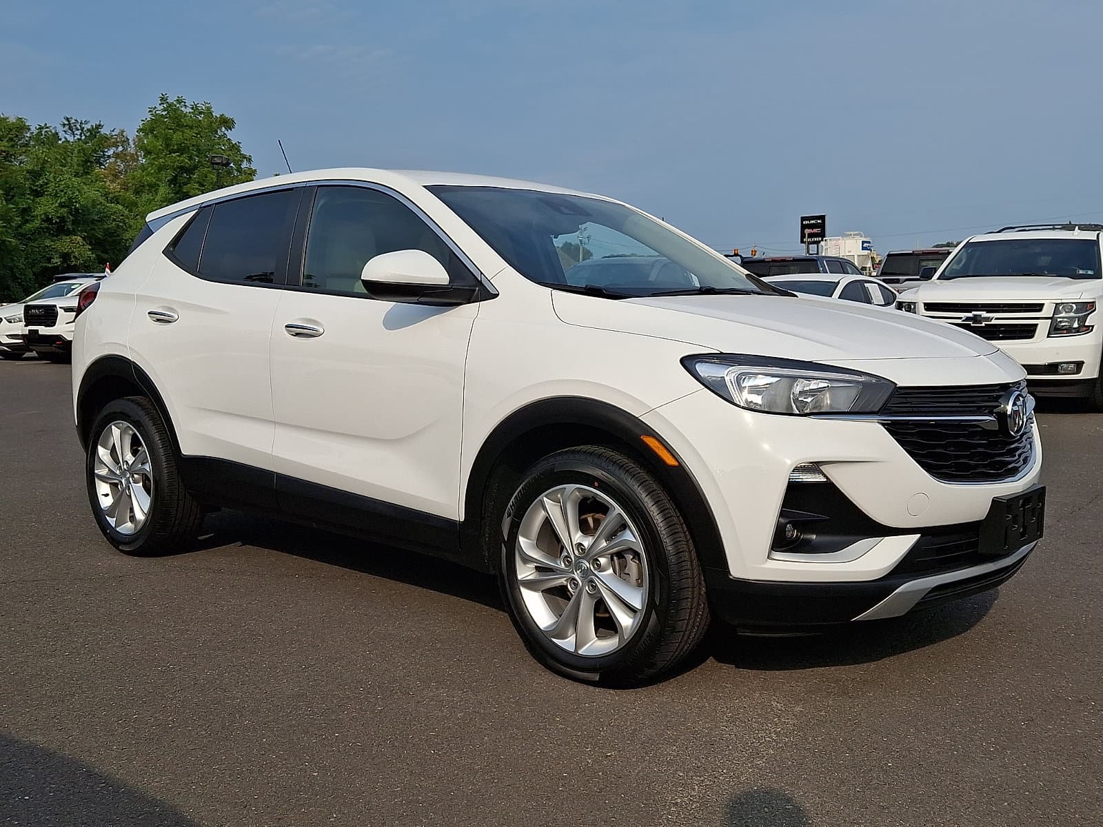 2023 Buick Encore GX Preferred — photo 1 of 31