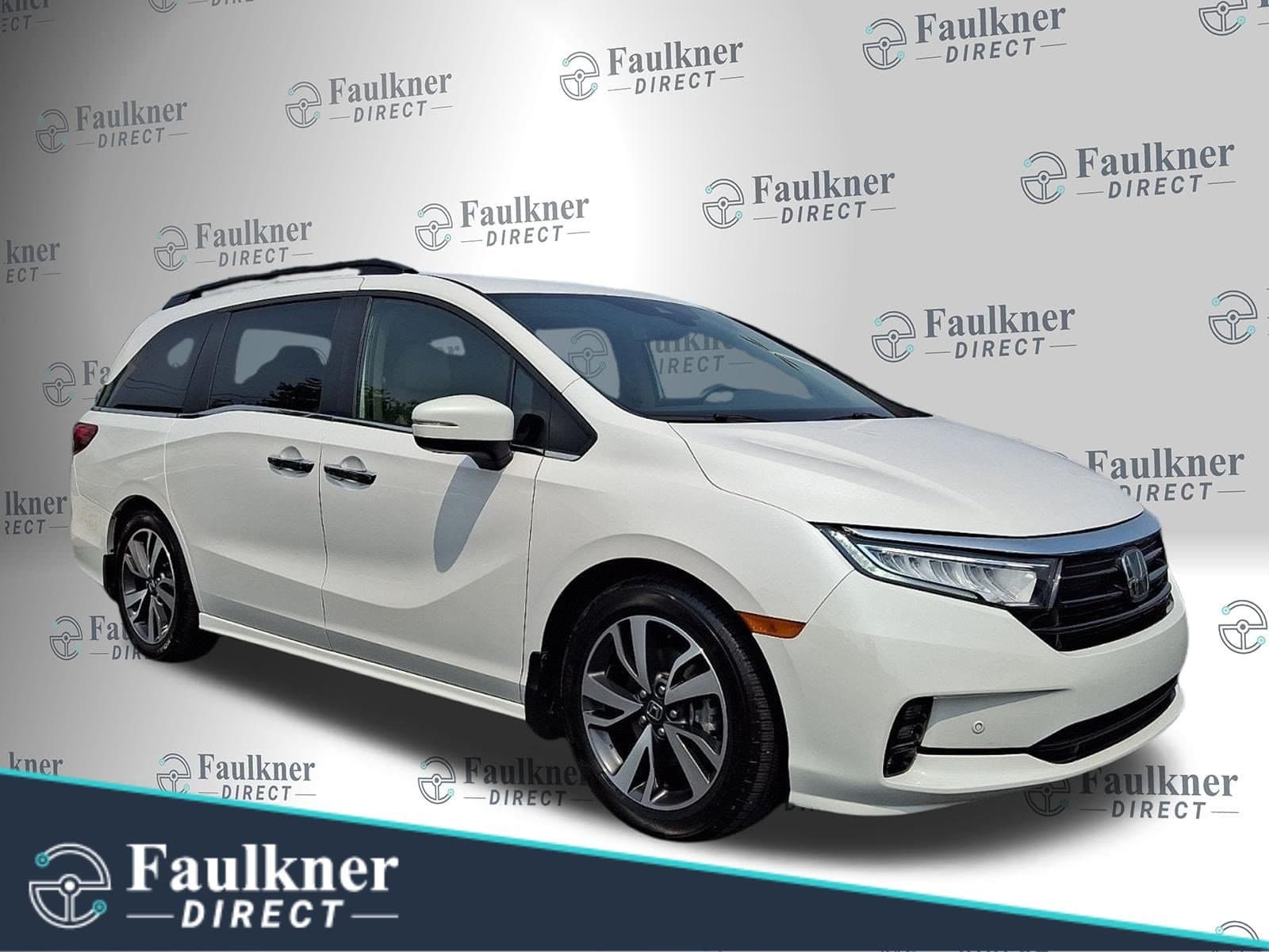 2024 Honda Odyssey Touring — photo 1 of 38