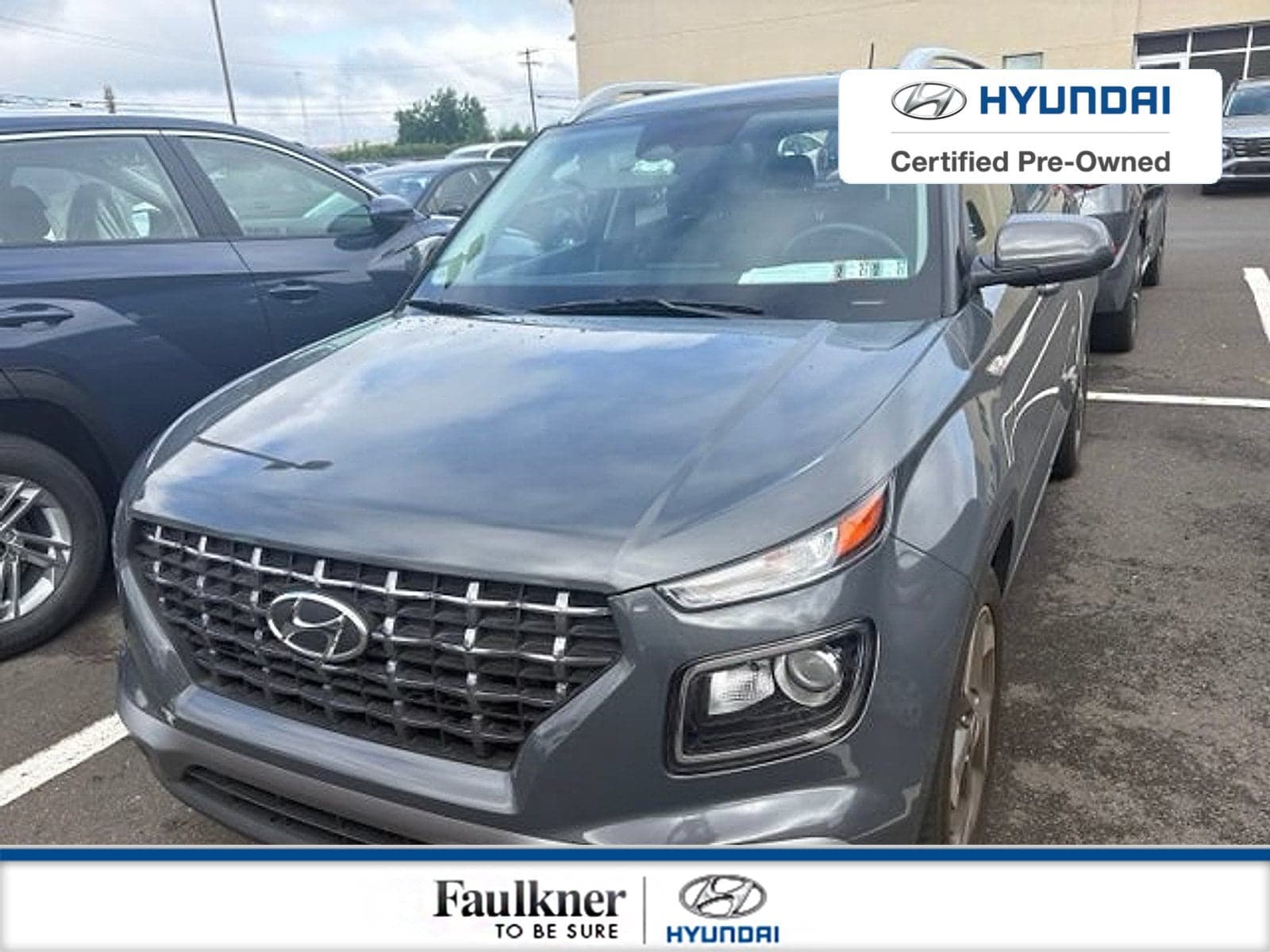 2024 Hyundai Venue SEL — photo 1 of 14