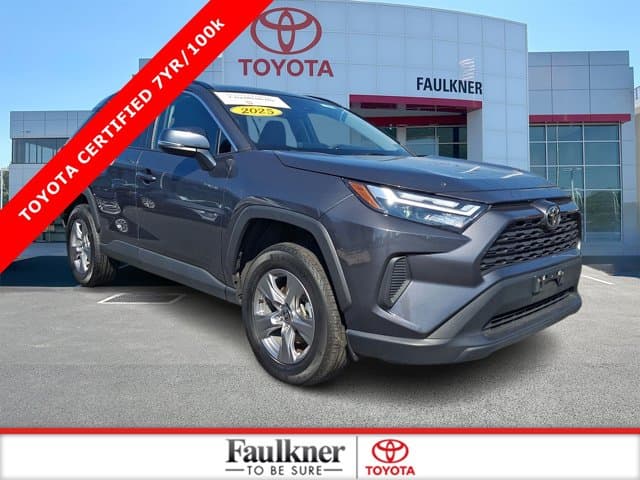 2025 Toyota RAV4 XLE — photo 1 of 30