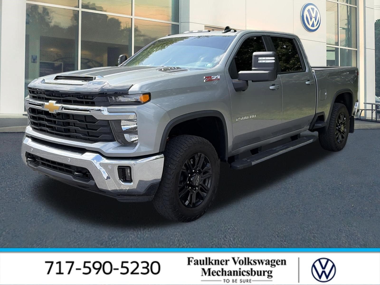 2025 Chevrolet Silverado 2500HD LT — photo 1 of 37
