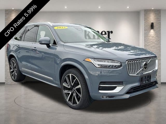2023 Volvo XC90 B6 Plus 7-Seater — photo 1 of 34