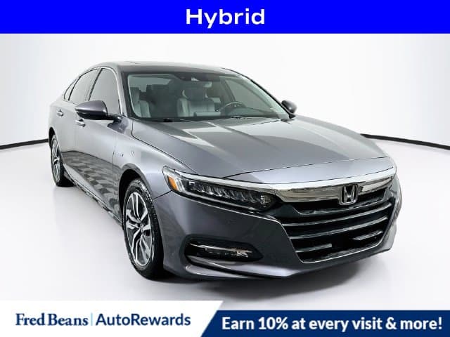 2018 Honda Accord Hybrid Touring — photo 1 of 38