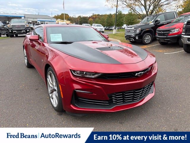2022 Chevrolet Camaro Base — photo 1 of 20