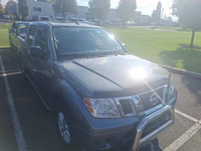 2017 Nissan Frontier SV — photo 1 of 5