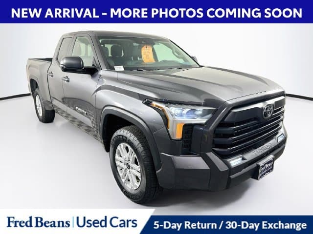2024 Toyota Tundra 4WD SR5 — photo 1 of 42