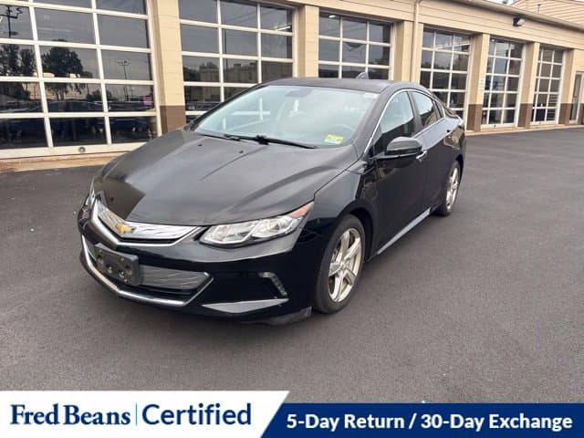 2017 Chevrolet Volt LT — photo 1 of 13