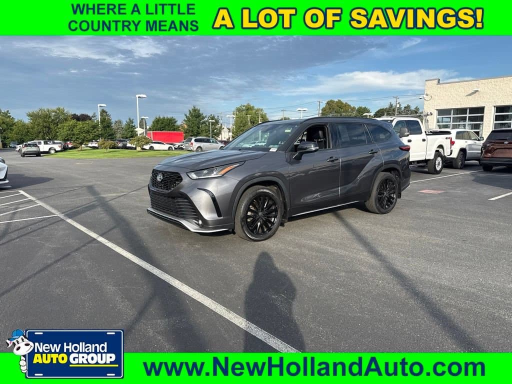2023 Toyota Highlander XSE — photo 1 of 14