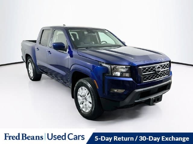 2023 Nissan Frontier SV — photo 1 of 36