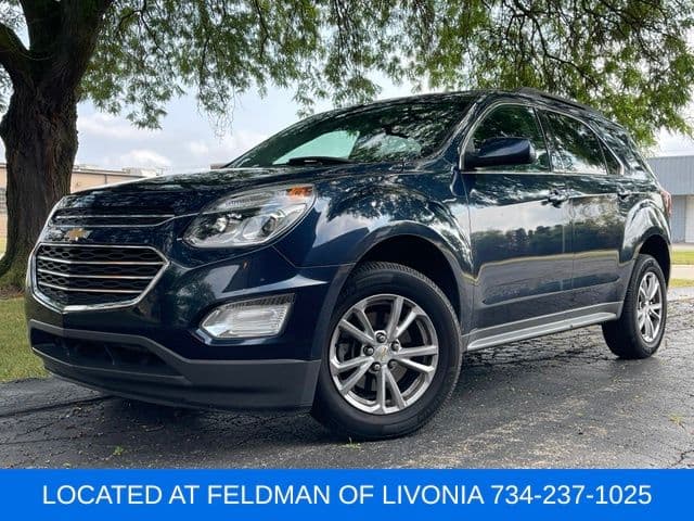 2017 Chevrolet Equinox LT — photo 1 of 36
