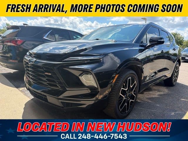 2023 Chevrolet Blazer RS — photo 1 of 4