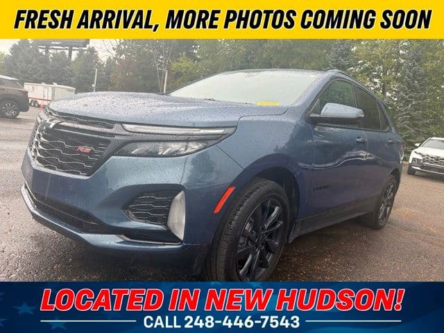 2024 Chevrolet Equinox RS — photo 1 of 4