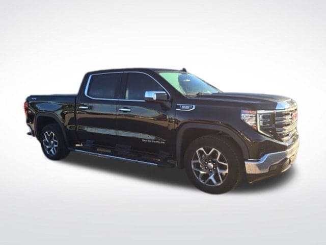 2023 GMC Sierra 1500 SLT — photo 1 of 20