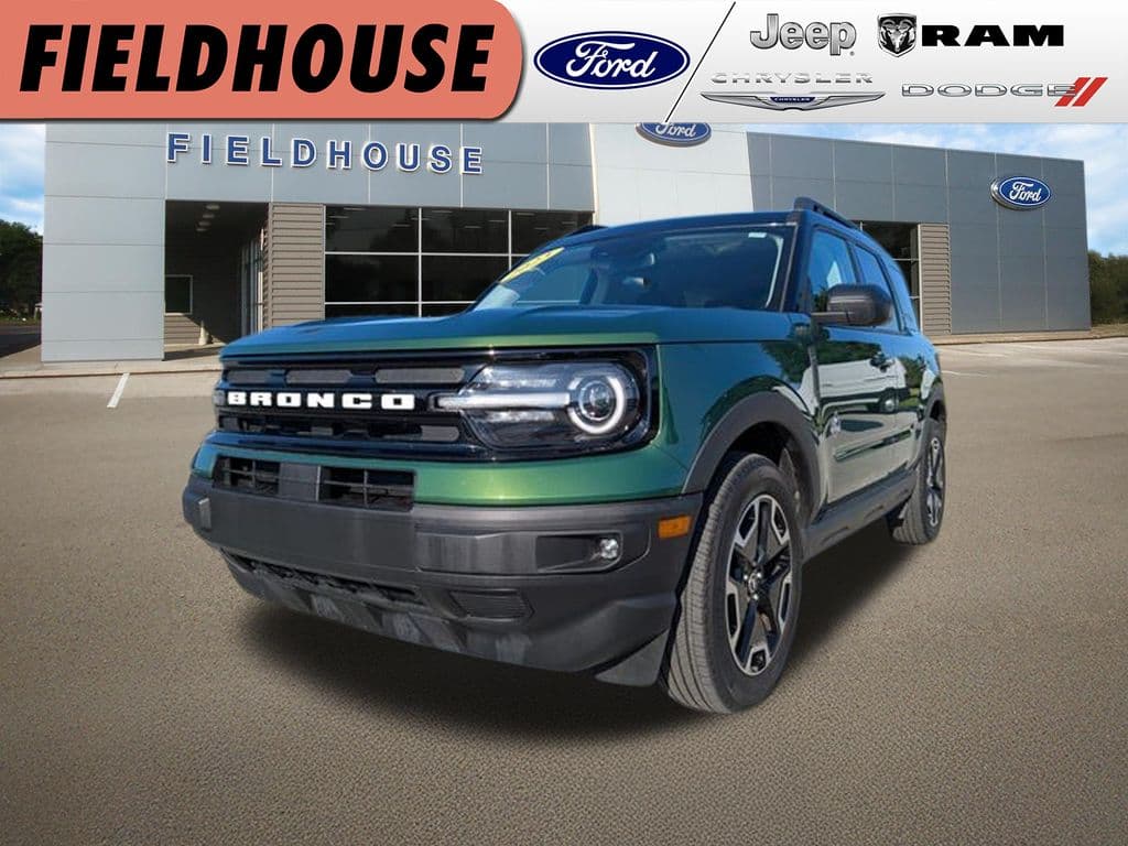 2023 Ford Bronco Sport Outer Banks — photo 1 of 42