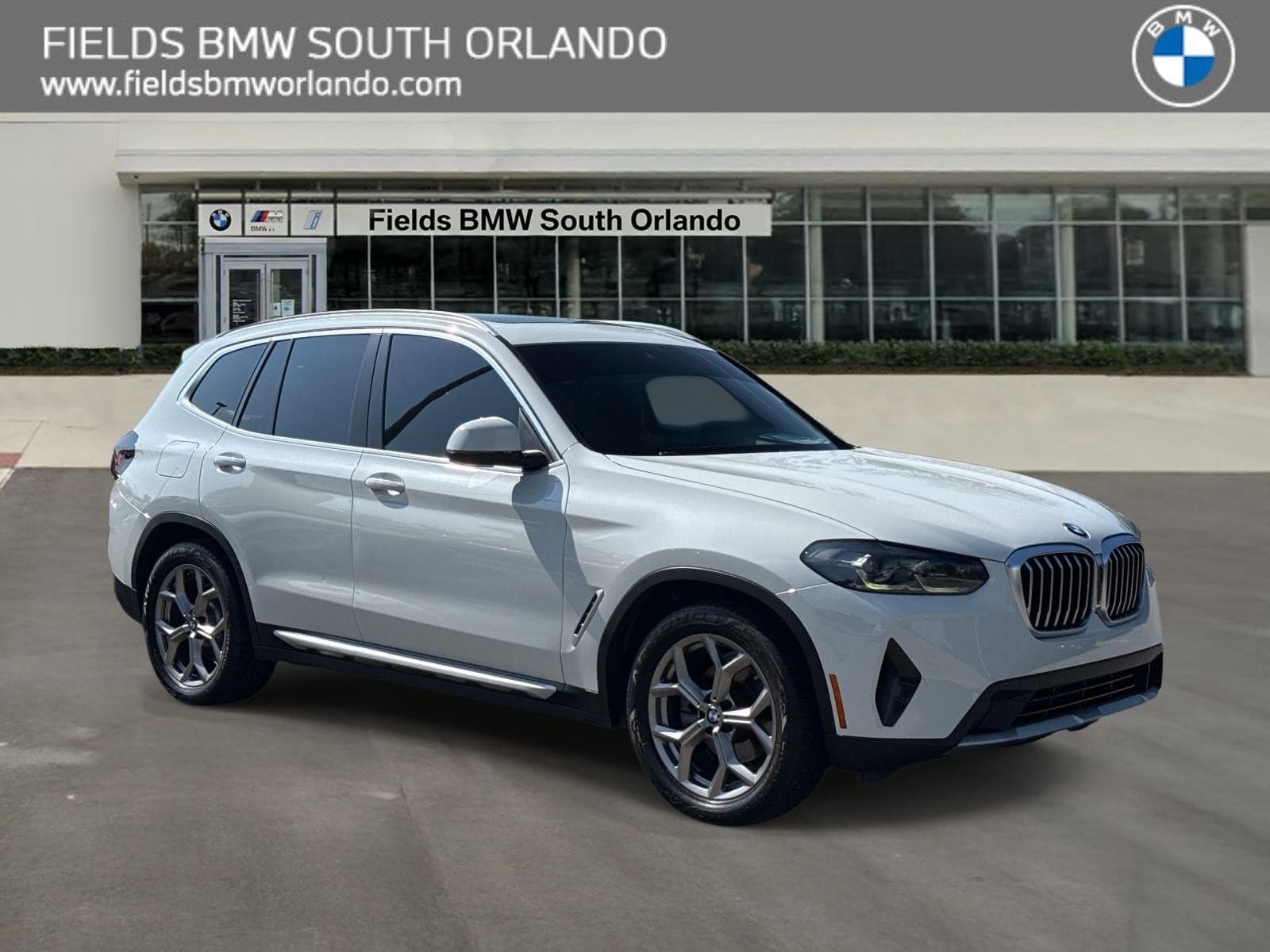 2022 BMW X3 Base — photo 1 of 33