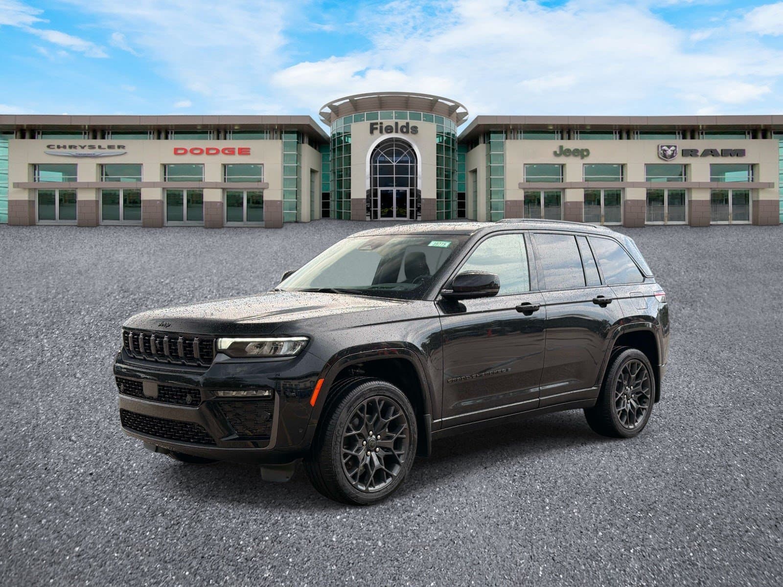 2027 Jeep Grand Cherokee Summit — photo 1 of 44