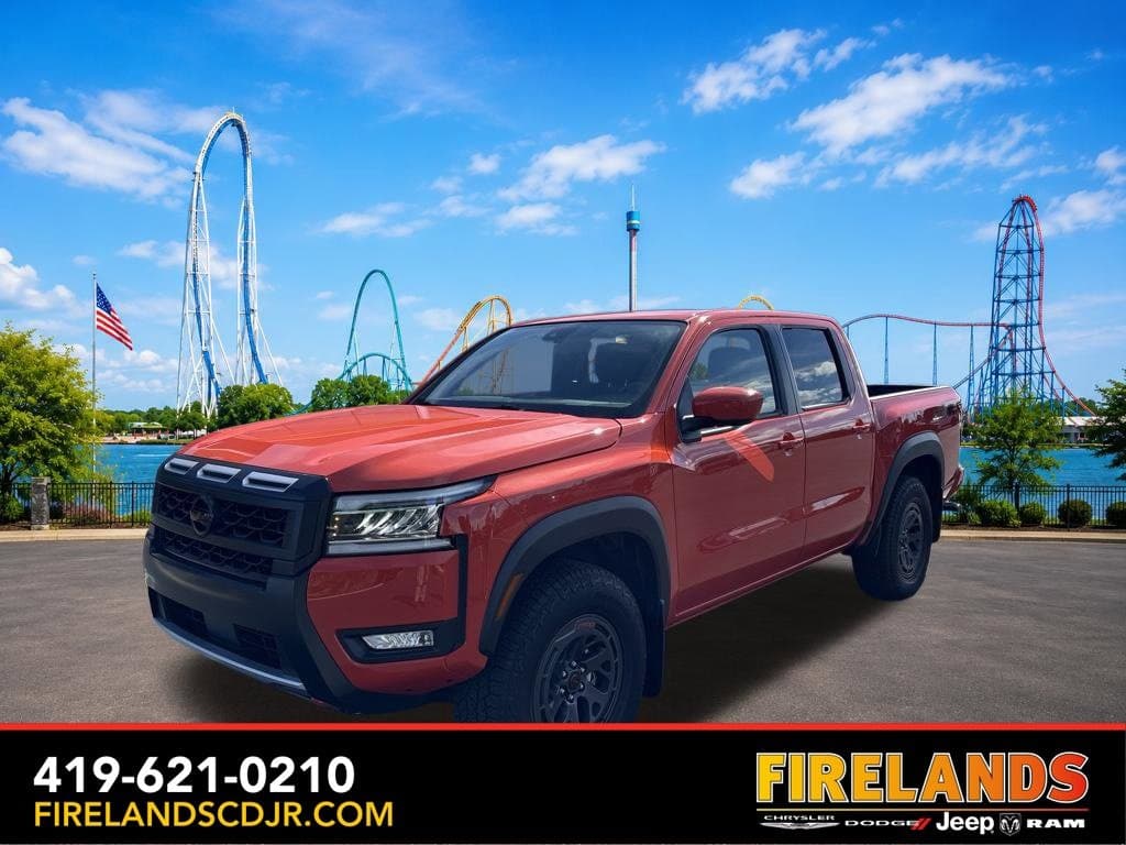 2025 Nissan Frontier PRO-4X — photo 1 of 34