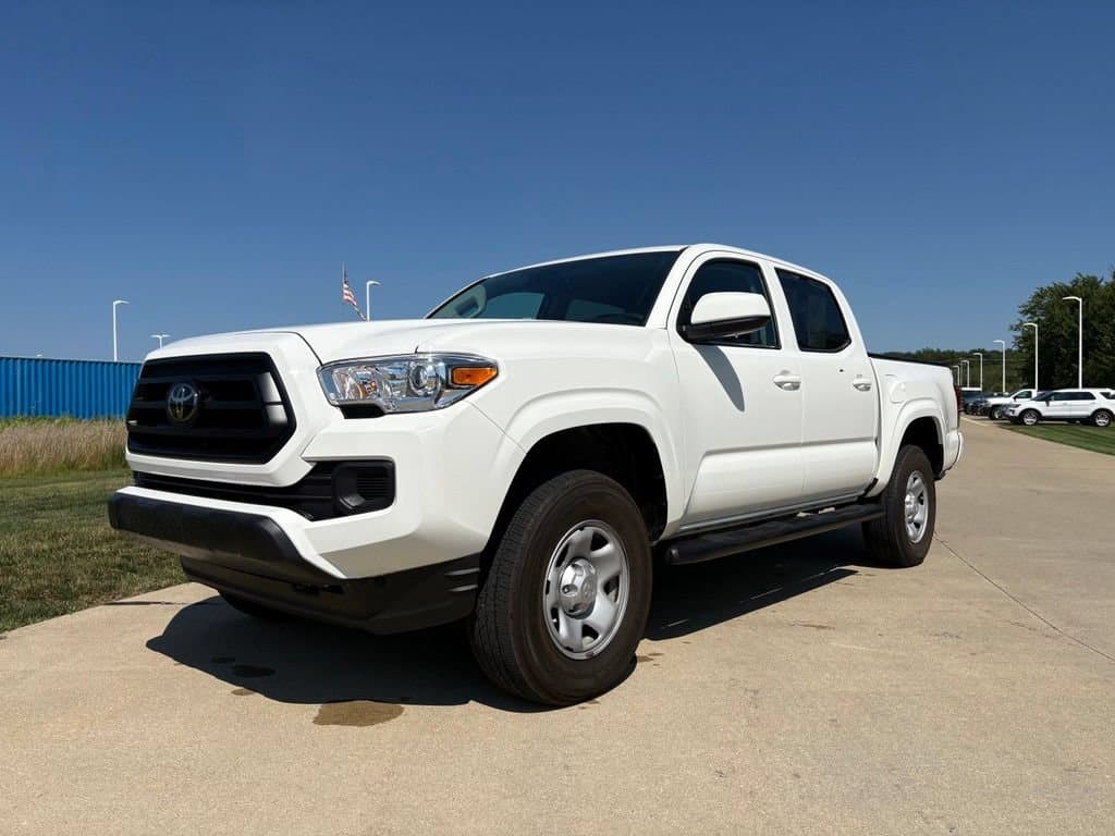 2023 Toyota Tacoma SR V6 — photo 1 of 51
