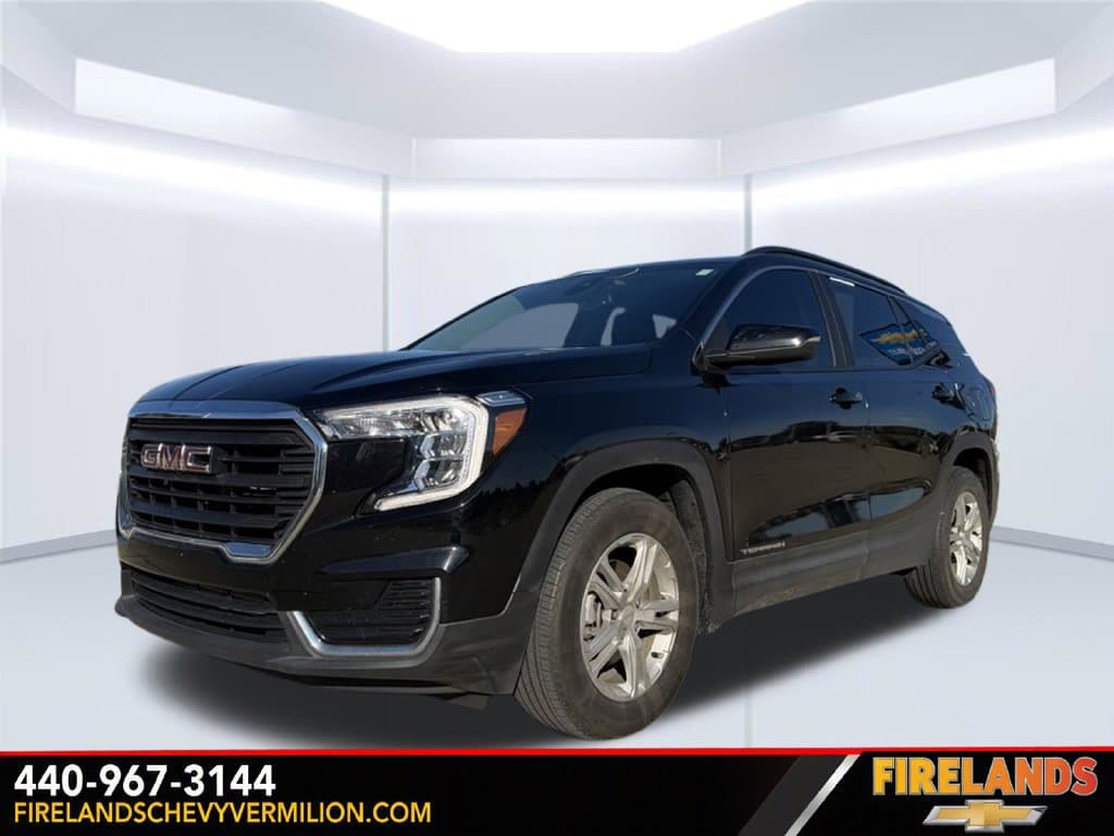 2023 GMC Terrain SLE — photo 1 of 31