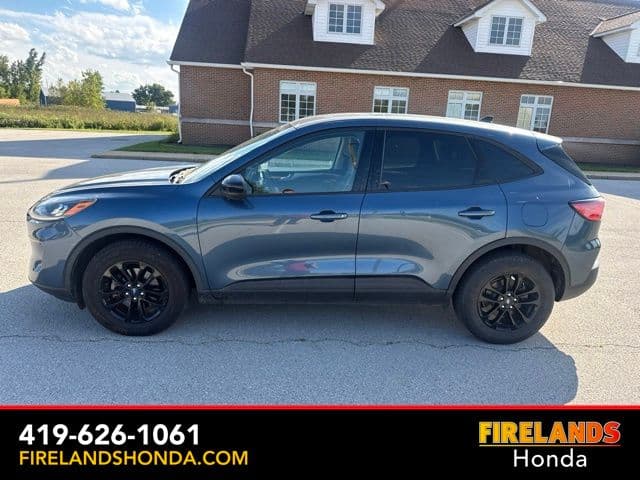 2020 Ford Escape SE Sport Hybrid — photo 1 of 27