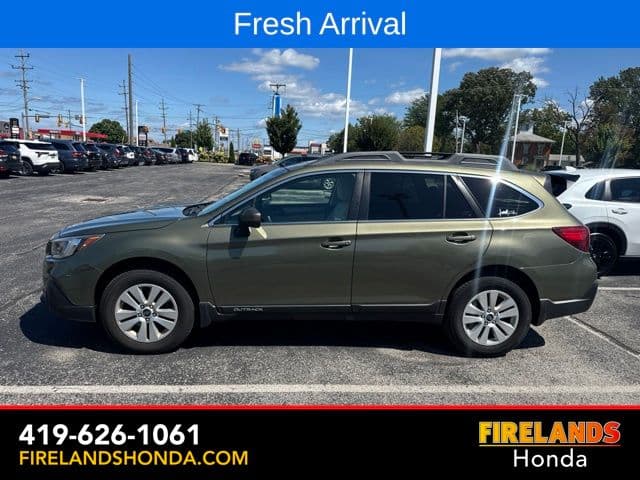 2018 Subaru Outback Premium — photo 1 of 28