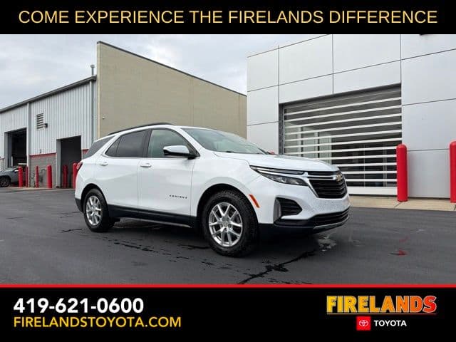 2022 Chevrolet Equinox LT w/1LT — photo 1 of 25