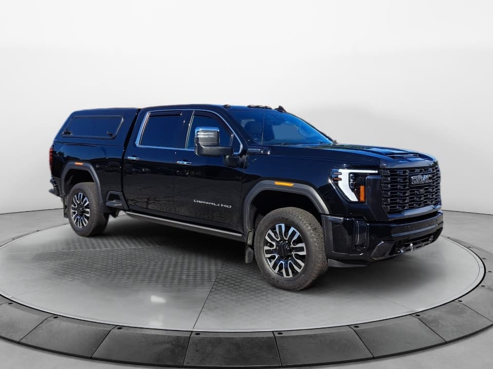 2024 GMC Sierra 2500HD Denali Ultimate — photo 1 of 33