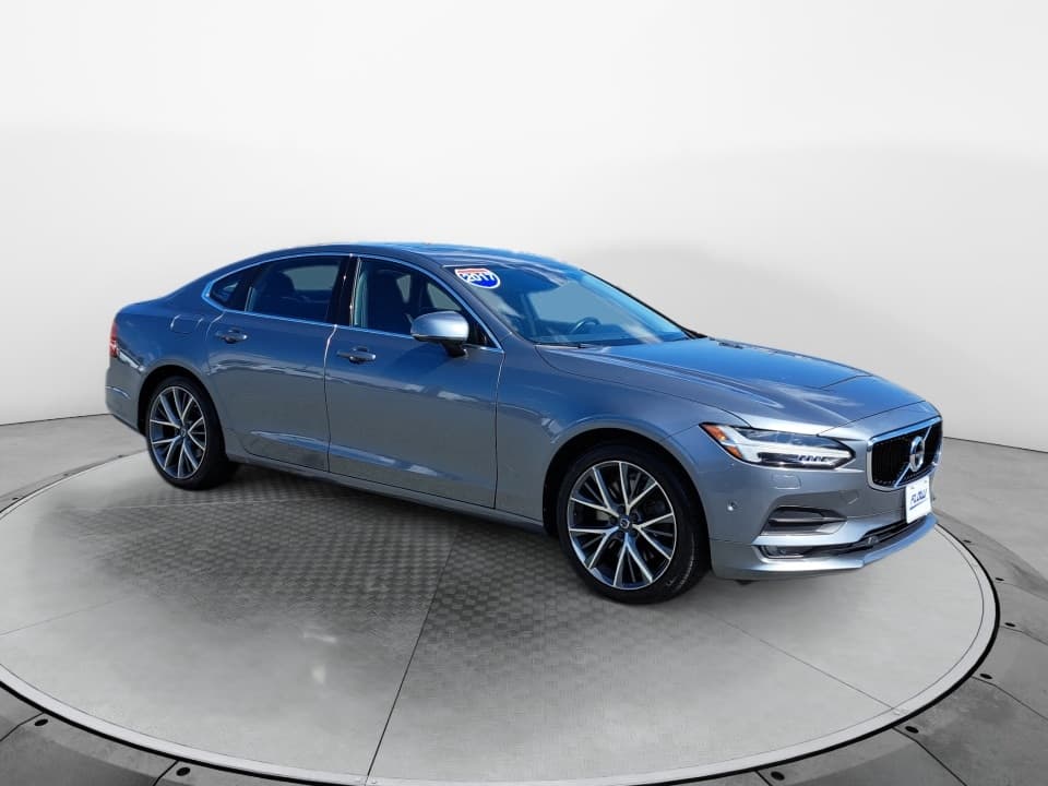 2017 Volvo S90 Base — photo 1 of 35