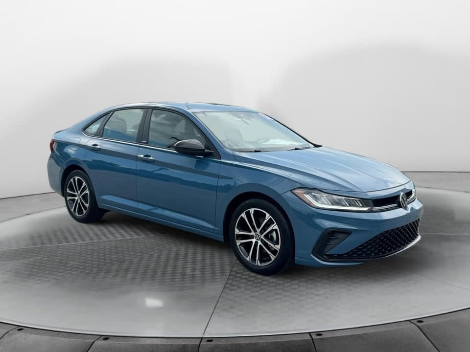 2026 Volkswagen Jetta Sport — photo 1 of 40