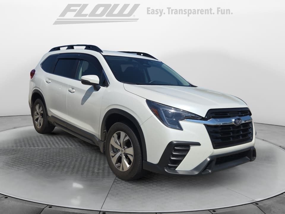 2023 Subaru Ascent Premium — photo 1 of 11