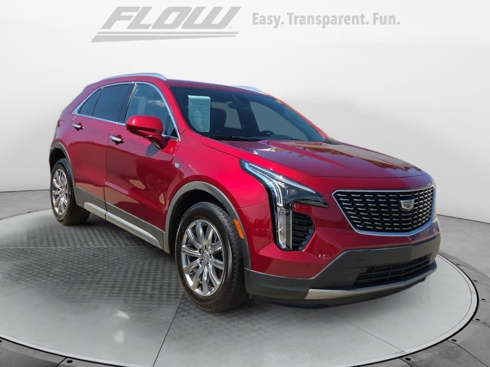 2019 Cadillac XT4 Base — photo 1 of 11