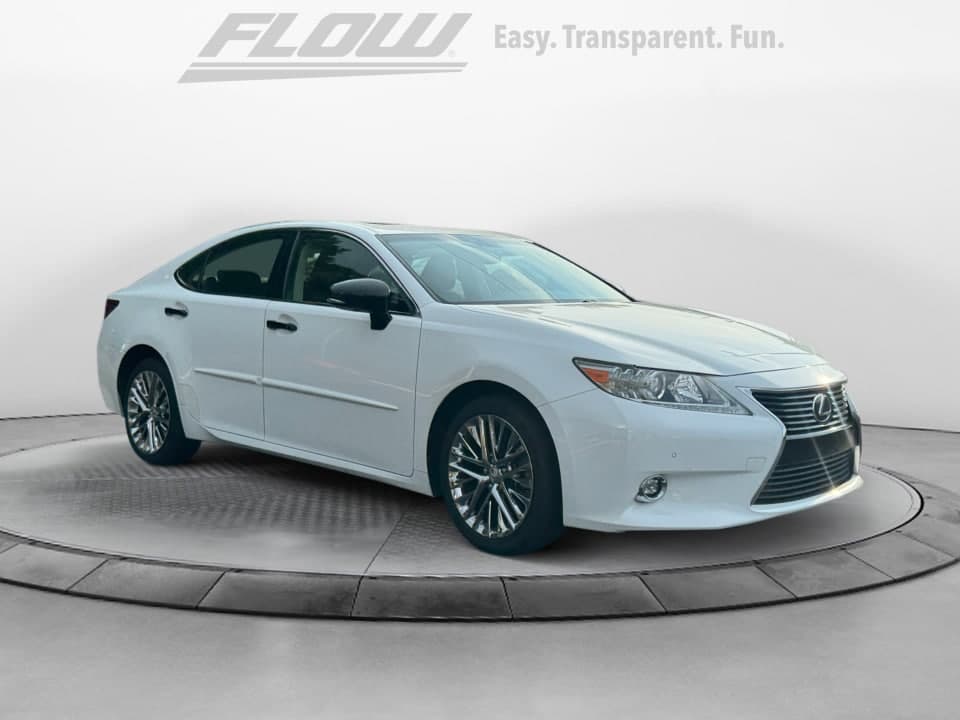 2015 Lexus ES 350 Crafted Line — photo 1 of 11