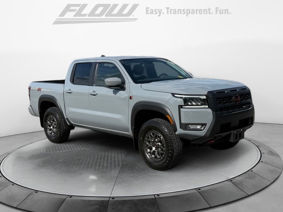 2026 Nissan Frontier Base — photo 1 of 40