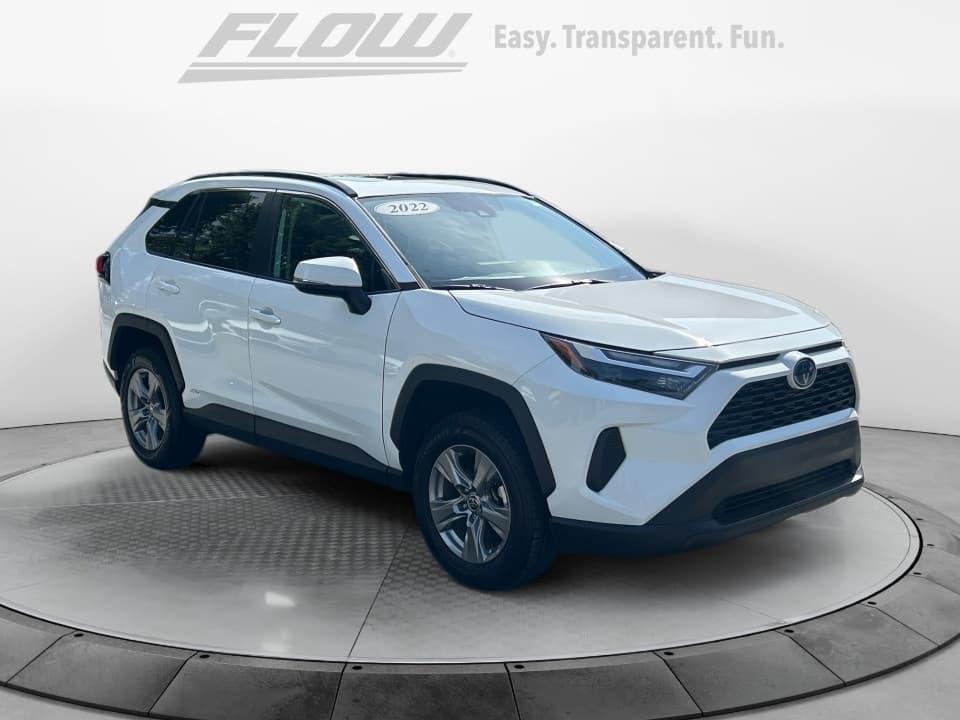 2022 Toyota RAV4 Hybrid Hybrid XLE — photo 1 of 36