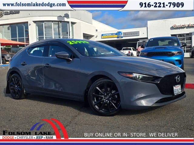 2020 Mazda Mazda3 Hatchback Premium Package — photo 1 of 30
