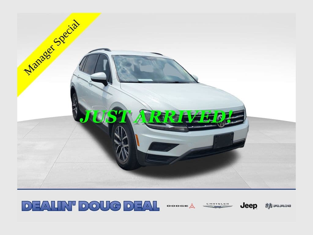 2020 Volkswagen Tiguan 2.0T — photo 1 of 7