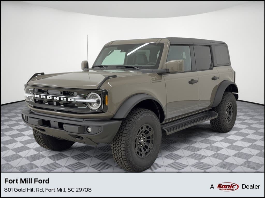 2026 Ford Bronco Outer Banks — photo 1 of 39