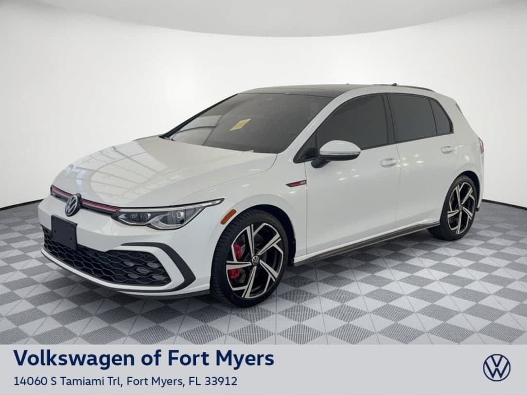 2024 Volkswagen Golf GTI SE — photo 1 of 32
